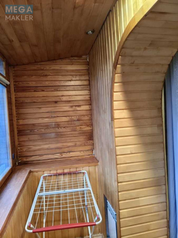 Оренда 1 кімнатної квартири, <a class="location-link" href="/kiev/" title="Недвижимость Київ">Київ</a>, <a class="location-link" href="/kiev/shevchenkovskij/" title="Недвижимость Шевченківський район">Шевченківський р-н</a>, Академика Туполева ул., 18е (изображение 9)