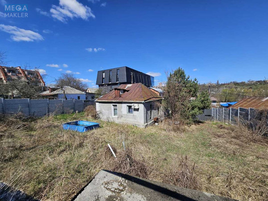 Продаж дома, 1&nbsp; поверх, 60&nbsp;кв.м, 3&nbsp;кімнати, ділянка 8&nbsp;соток, <a class="location-link" href="/kiev/" title="Недвижимость Київ">Київ</a>, <a class="location-link" href="/kiev/goloseevskij/" title="Недвижимость Голосіївський район">Голосіївський р-н</a>, Пролетарська вул., 13 (изображение 2)