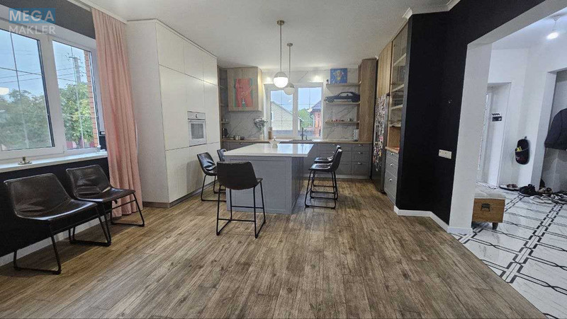 Продаж дома, 2&nbsp;поверху, 276&nbsp;кв.м, 5&nbsp;кімнат, ділянка 12&nbsp;соток, <a class="location-link" href="/hotyanovka/" title="Недвижимость Хотянівка">Хотянівка</a>, Садова, 11 (изображение 8)