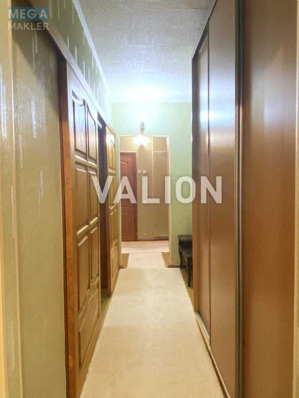 Продаж 3 кімнатної квартири (68/41/7), 1 пов. 9 пов. будинку, <a class="location-link" href="/kiev/" title="Недвижимость Київ">Київ</a>, <a class="location-link" href="/kiev/svyatoshinskij/" title="Недвижимость Святошинський район">Святошинський р-н</a>, Академика Королева просп., 14 (изображение 5)