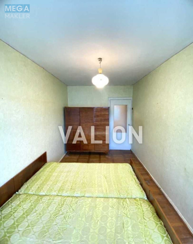 Продаж 2 кімнатної квартири (44/28/6), 4 пов. 5 пов. будинку, <a class="location-link" href="/kiev/" title="Недвижимость Київ">Київ</a>, <a class="location-link" href="/kiev/solomenskij/" title="Недвижимость Солом'янський район">Солом'янський р-н</a>, Метростроевская ул., 3 (изображение 8)