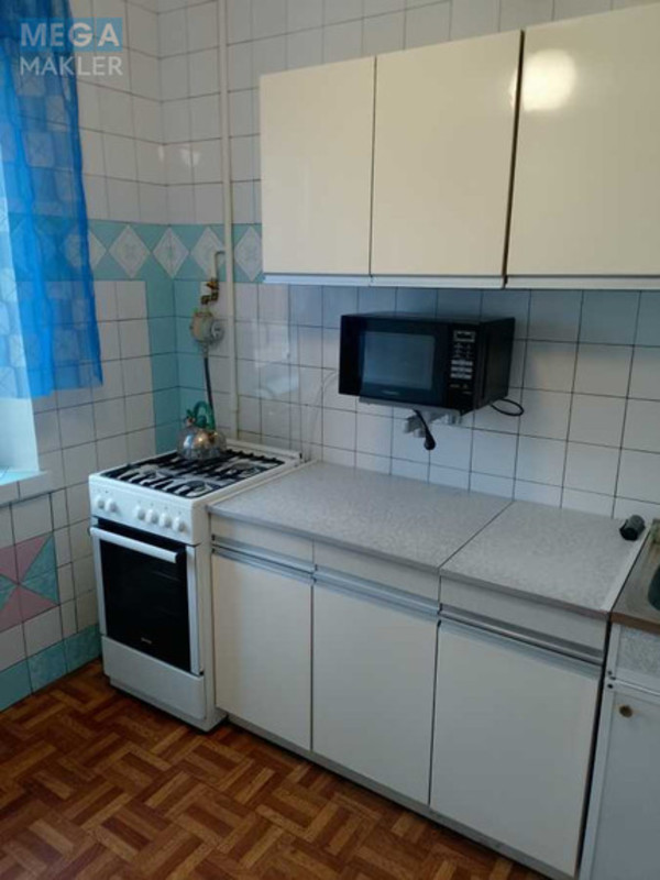 Оренда 2 кімнатної квартири, <a class="location-link" href="/kiev/" title="Недвижимость Київ">Київ</a>, <a class="location-link" href="/kiev/svyatoshinskij/" title="Недвижимость Святошинський район">Святошинський р-н</a>, Академіка Корольова просп., 14 (изображение 8)