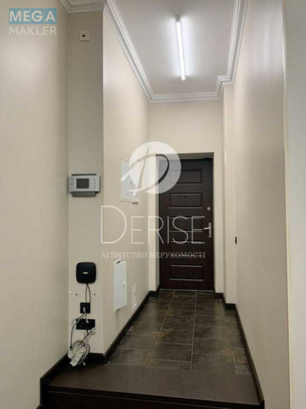 Продаж 2 кімнатної квартири (58/35/11), 1 пов. 3 пов. будинку, <a class="location-link" href="/kiev/" title="Недвижимость Київ">Київ</a>, <a class="location-link" href="/kiev/podolskij/" title="Недвижимость Подільський район">Подільський р-н</a>, Кирилівська вул., 31Б (изображение 6)