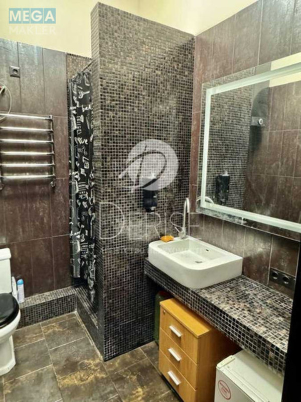 Продаж 2 кімнатної квартири (58/35/11), 1 пов. 3 пов. будинку, <a class="location-link" href="/kiev/" title="Недвижимость Київ">Київ</a>, <a class="location-link" href="/kiev/podolskij/" title="Недвижимость Подільський район">Подільський р-н</a>, Кирилівська вул., 31Б (изображение 10)