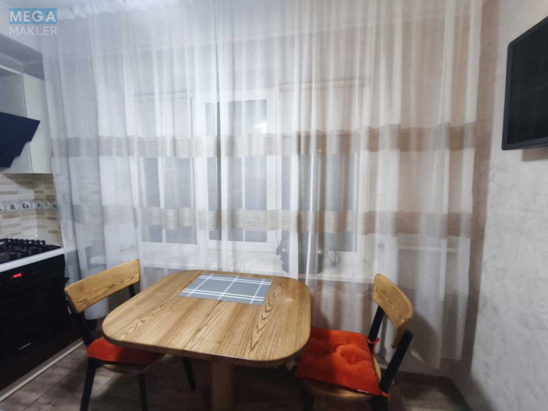 Продаж 2 кімнатної квартири (47/30/6), 5 пов. 5 пов. будинку, <a class="location-link" href="/kiev/" title="Недвижимость Київ">Київ</a>, <a class="location-link" href="/kiev/solomenskij/" title="Недвижимость Солом'янський район">Солом'янський р-н</a>, Героев Севастополя ул., 10б (изображение 18)