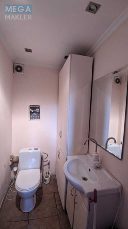 Оренда комерційної нерухомості, 45&nbsp;кв.м, под магазин, <a class="location-link" href="/kiev/" title="Недвижимость Київ">Київ</a>, <a class="location-link" href="/kiev/pecherskij/" title="Недвижимость Печерський район">Печерський р-н</a>, Владимира Антоновича ул., 59Б (изображение 5)