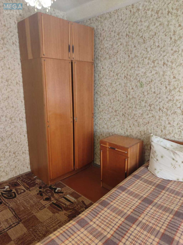 Оренда кімнати (підселення), <a class="location-link" href="/kiev/" title="Недвижимость Київ">Київ</a>, <a class="location-link" href="/kiev/svyatoshinskij/" title="Недвижимость Святошинський район">Святошинський р-н</a>, Гната Юры ул. (изображение 2)