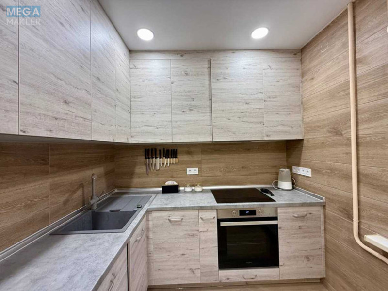 Оренда 2 кімнатної квартири, <a class="location-link" href="/kiev/" title="Недвижимость Київ">Київ</a>, <a class="location-link" href="/kiev/darnickij/" title="Недвижимость Дарницький район">Дарницький р-н</a>, Срибнокильская ул., 8 (изображение 4)