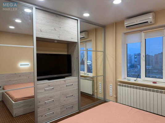 Оренда 2 кімнатної квартири, <a class="location-link" href="/kiev/" title="Недвижимость Київ">Київ</a>, <a class="location-link" href="/kiev/darnickij/" title="Недвижимость Дарницький район">Дарницький р-н</a>, Срибнокильская ул., 8 (изображение 6)