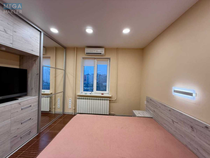 Оренда 2 кімнатної квартири, <a class="location-link" href="/kiev/" title="Недвижимость Київ">Київ</a>, <a class="location-link" href="/kiev/darnickij/" title="Недвижимость Дарницький район">Дарницький р-н</a>, Срибнокильская ул., 8 (изображение 7)