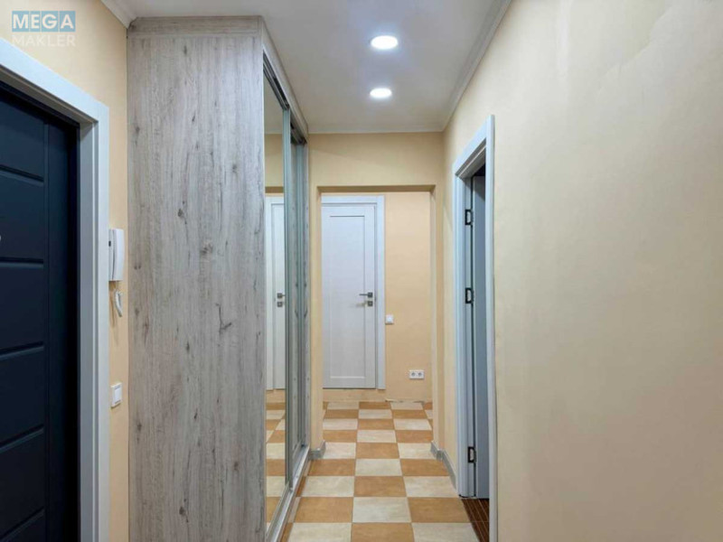 Оренда 2 кімнатної квартири, <a class="location-link" href="/kiev/" title="Недвижимость Київ">Київ</a>, <a class="location-link" href="/kiev/darnickij/" title="Недвижимость Дарницький район">Дарницький р-н</a>, Срибнокильская ул., 8 (изображение 16)