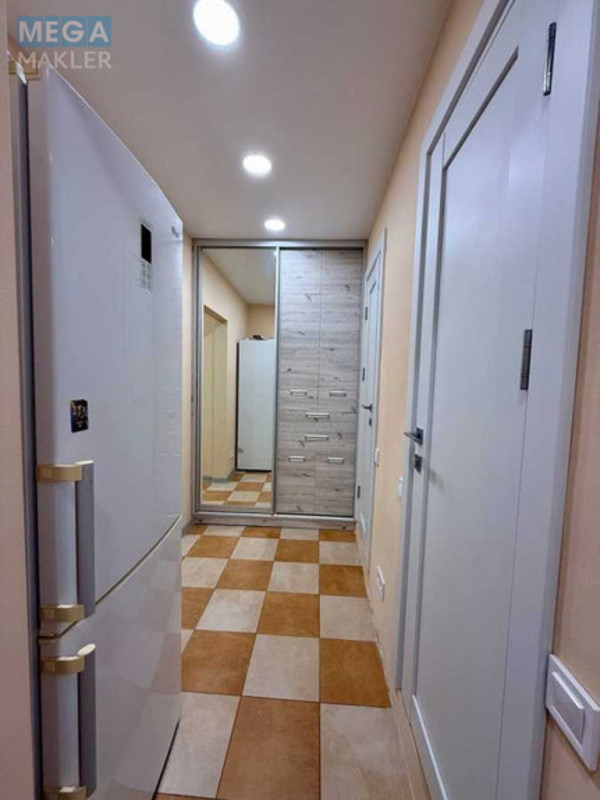 Оренда 2 кімнатної квартири, <a class="location-link" href="/kiev/" title="Недвижимость Київ">Київ</a>, <a class="location-link" href="/kiev/darnickij/" title="Недвижимость Дарницький район">Дарницький р-н</a>, Срибнокильская ул., 8 (изображение 18)