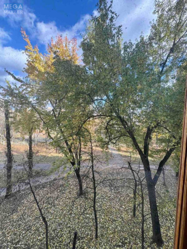 Продаж 1 кімнатної квартири (28/15/6), 4 пов. 9 пов. будинку, <a class="location-link" href="/kiev/" title="Недвижимость Київ">Київ</a>, <a class="location-link" href="/kiev/desnyanskij/" title="Недвижимость Деснянський район">Деснянський р-н</a>, Мілютенка вул., 7а (изображение 8)