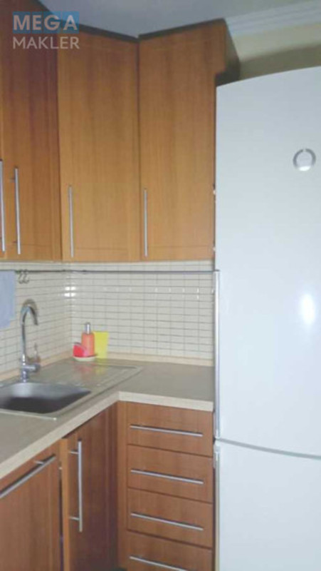 Оренда 2 кімнатної квартири, <a class="location-link" href="/kiev/" title="Недвижимость Київ">Київ</a>, <a class="location-link" href="/kiev/dneprovskij/" title="Недвижимость Дніпровський район">Дніпровський р-н</a>, Митрополита Андрея Шептицького вул., 1/2 (изображение 3)