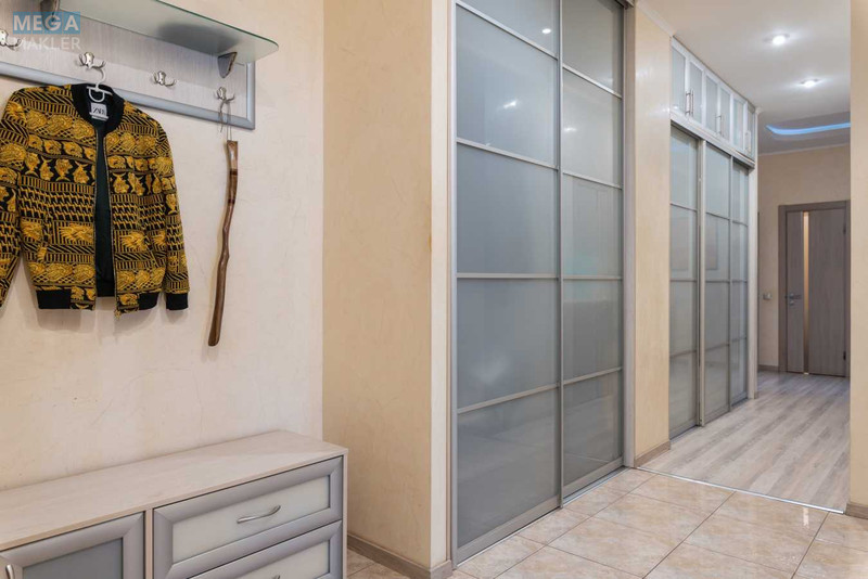 Продаж 3 кімнатної квартири (120/59/14), 10 пов. 17 пов. будинку, <a class="location-link" href="/kiev/" title="Недвижимость Київ">Київ</a>, <a class="location-link" href="/kiev/obolonskij/" title="Недвижимость Оболонський район">Оболонський р-н</a>, Маршала Тимошенко ул., 21 (изображение 6)