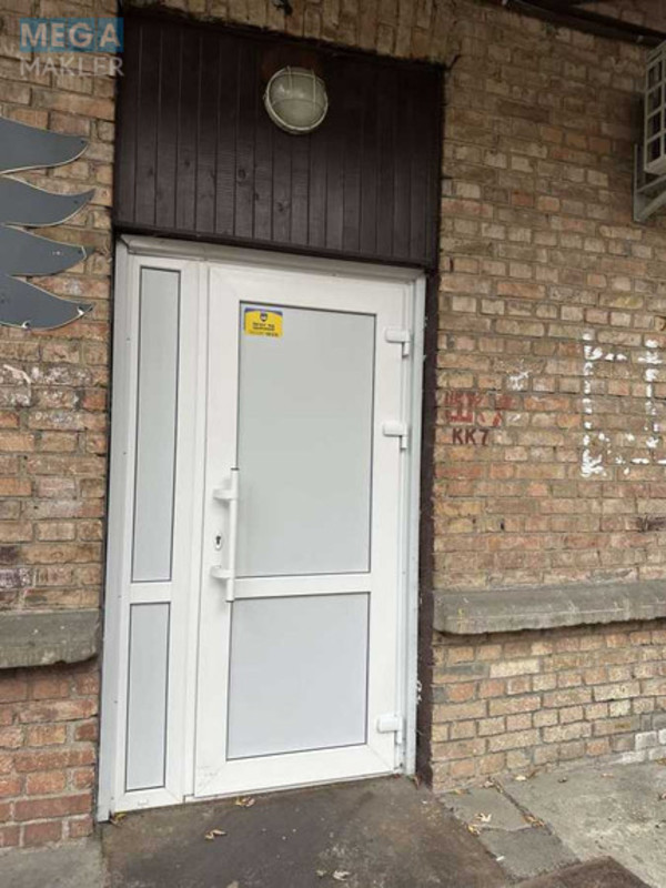 Оренда окремої будівлі/побудови, 65&nbsp;кв.м, <a class="location-link" href="/kiev/" title="Недвижимость Київ">Київ</a>, <a class="location-link" href="/kiev/solomenskij/" title="Недвижимость Солом'янський район">Солом'янський р-н</a>, Вацлава Гавела бульв., 4 (изображение 4)