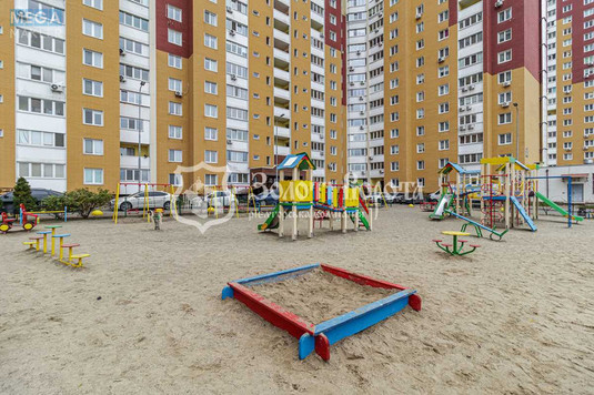 Продаж 3 кімнатної квартири (94,5/52/12), 15 пов. 25 пов. будинку, <a class="location-link" href="/kiev/" title="Недвижимость Київ">Київ</a>, <a class="location-link" href="/kiev/podolskij/" title="Недвижимость Подільський район">Подільський р-н</a>, Сергея Данченко вул., 3 (изображение 17)