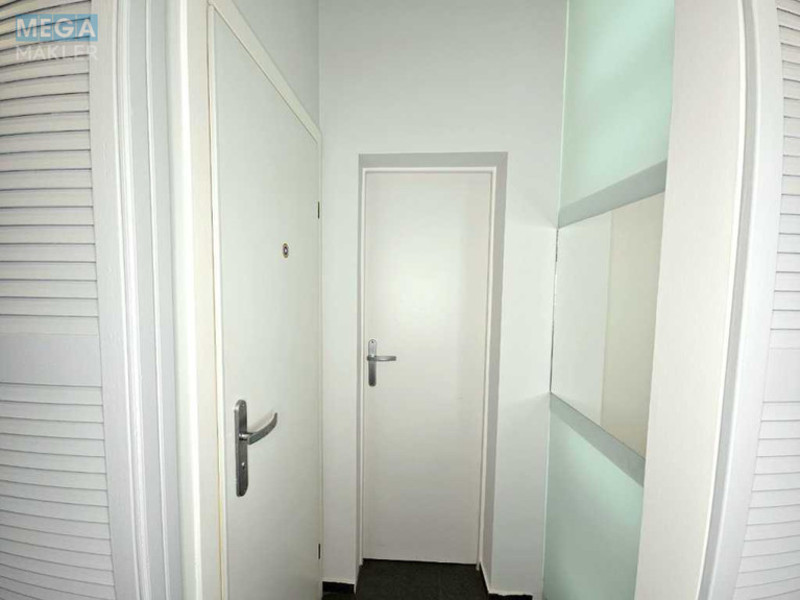 Оренда комерційної нерухомості, 80&nbsp;кв.м, под офис, <a class="location-link" href="/kiev/" title="Недвижимость Київ">Київ</a>, <a class="location-link" href="/kiev/pecherskij/" title="Недвижимость Печерський район">Печерський р-н</a>, Шелковичная ул., 7а (изображение 5)