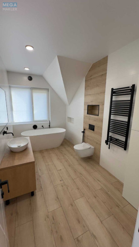 Продаж дома, 2&nbsp;поверху, 120&nbsp;кв.м, 3&nbsp;кімнати, ділянка 2,17&nbsp;сотки, <a class="location-link" href="/sumi/" title="Недвижимость Суми">Суми</a>, <a class="location-link" href="/sumi/zarechnij/" title="Недвижимость Зарічний район">Зарічний р-н</a>, провулок Льотний, 9/5 (изображение 9)