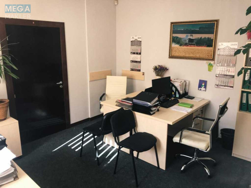 Продаж комерційної нерухомості, 3&nbsp;925,90&nbsp;кв.м, под офис, <a class="location-link" href="/kiev/" title="Недвижимость Київ">Київ</a>, <a class="location-link" href="/kiev/solomenskij/" title="Недвижимость Солом'янський район">Солом'янський р-н</a>, Очаківська вул., 5/6 (изображение 17)