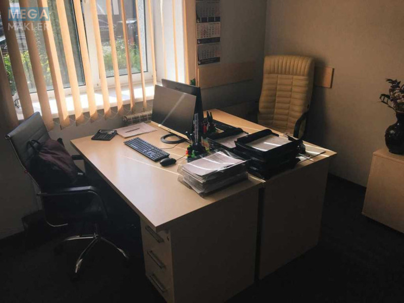 Продаж комерційної нерухомості, 3&nbsp;925,90&nbsp;кв.м, под офис, <a class="location-link" href="/kiev/" title="Недвижимость Київ">Київ</a>, <a class="location-link" href="/kiev/solomenskij/" title="Недвижимость Солом'янський район">Солом'янський р-н</a>, Очаківська вул., 5/6 (изображение 19)