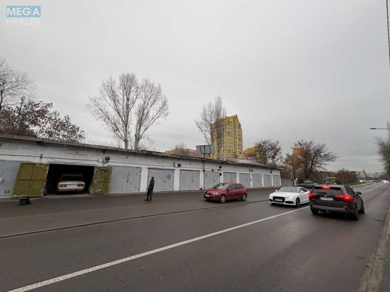 Продаж комерційної нерухомості, 18,50&nbsp;кв.м, <a class="location-link" href="/kiev/" title="Недвижимость Київ">Київ</a>, <a class="location-link" href="/kiev/dneprovskij/" title="Недвижимость Дніпровський район">Дніпровський р-н</a>, Фанерна вул., 17 (изображение 10)