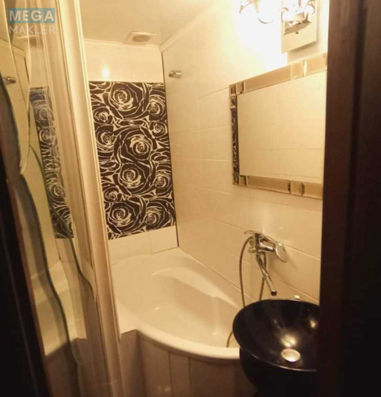 Оренда 1 кімнатної квартири, <a class="location-link" href="/kiev/" title="Недвижимость Київ">Київ</a>, <a class="location-link" href="/kiev/podolskij/" title="Недвижимость Подільський район">Подільський р-н</a>, Введенская ул., 6 (изображение 10)