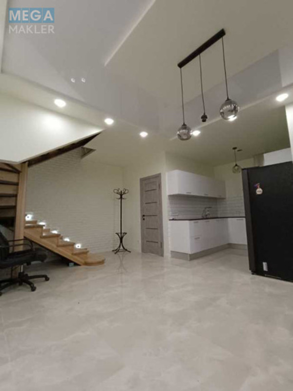 Продаж дома, 3&nbsp;поверху, 103&nbsp;кв.м, 4&nbsp;кімнати, ділянка 4&nbsp;сотки, <a class="location-link" href="/gorodishe-selo-rv-rovenskij-rajon/" title="Недвижимость Городище">Городище</a>, Франка, 22 (изображение 8)