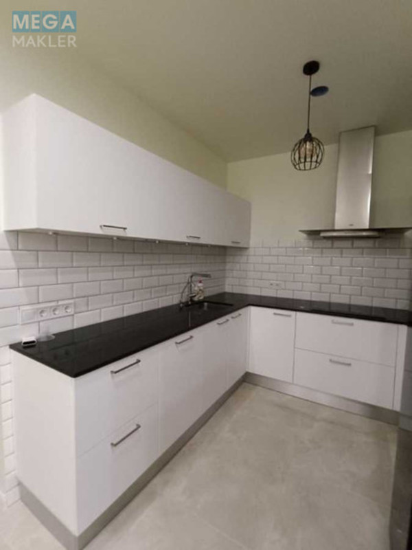 Продаж дома, 3&nbsp;поверху, 103&nbsp;кв.м, 4&nbsp;кімнати, ділянка 4&nbsp;сотки, <a class="location-link" href="/gorodishe-selo-rv-rovenskij-rajon/" title="Недвижимость Городище">Городище</a>, Франка, 22 (изображение 9)