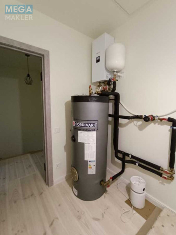 Продаж дома, 3&nbsp;поверху, 103&nbsp;кв.м, 4&nbsp;кімнати, ділянка 4&nbsp;сотки, <a class="location-link" href="/gorodishe-selo-rv-rovenskij-rajon/" title="Недвижимость Городище">Городище</a>, Франка, 22 (изображение 13)