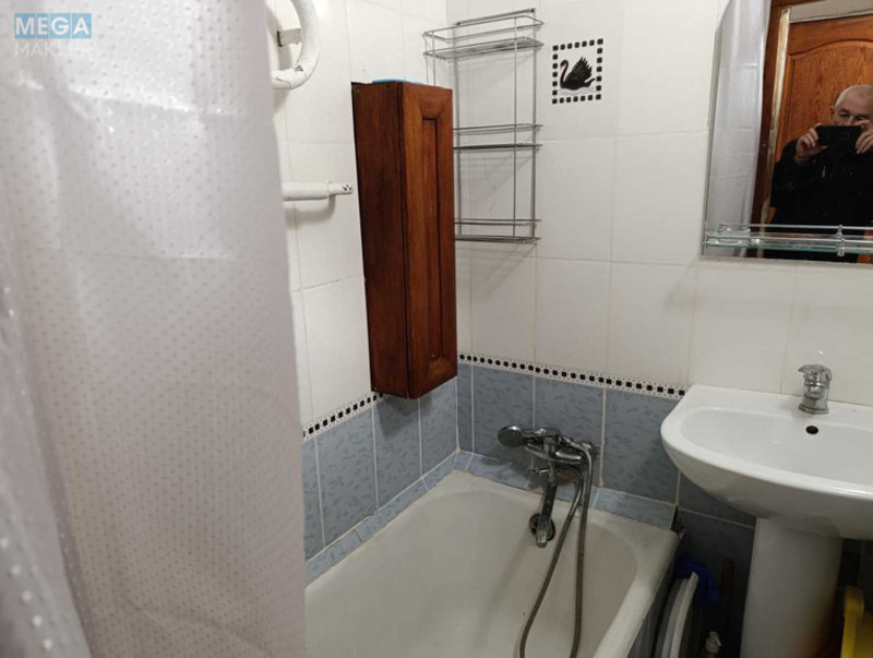 Оренда 2 кімнатної квартири, <a class="location-link" href="/kiev/" title="Недвижимость Київ">Київ</a>, <a class="location-link" href="/kiev/solomenskij/" title="Недвижимость Солом'янський район">Солом'янський р-н</a>, Михайла Донця вул., 21а (изображение 12)