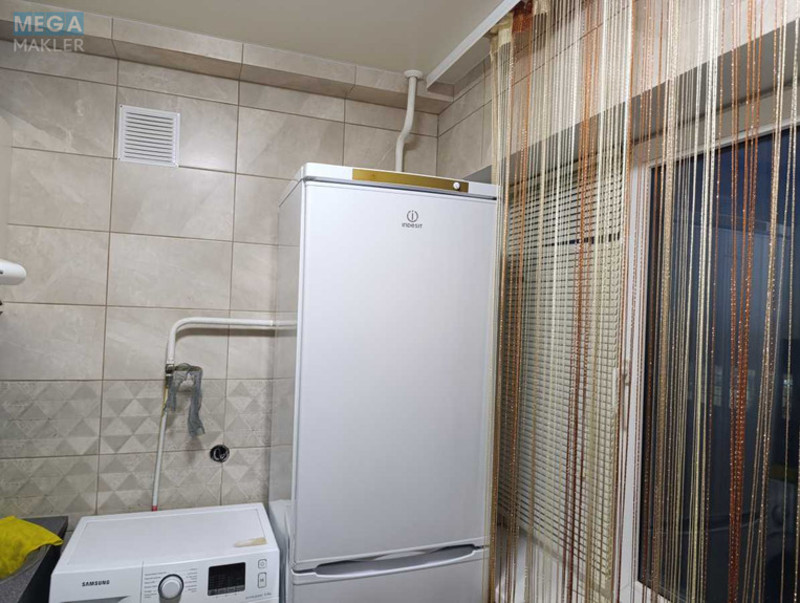 Оренда 2 кімнатної квартири, <a class="location-link" href="/kiev/" title="Недвижимость Київ">Київ</a>, <a class="location-link" href="/kiev/solomenskij/" title="Недвижимость Солом'янський район">Солом'янський р-н</a>, Михайла Донця вул., 21а (изображение 19)