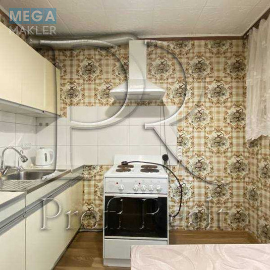 Продаж 2 кімнатної квартири (46/26/8), 8 пов. 16 пов. будинку, <a class="location-link" href="/kiev/" title="Недвижимость Київ">Київ</a>, <a class="location-link" href="/kiev/svyatoshinskij/" title="Недвижимость Святошинський район">Святошинський р-н</a>, Чистяківська вулиця, 15 (изображение 2)