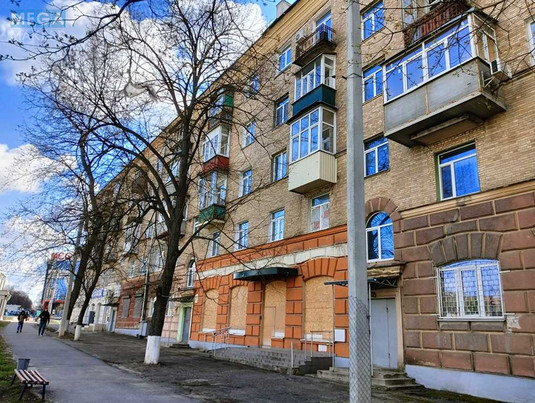Продаж комерційної нерухомості, 133,60&nbsp;кв.м, под офис, <a class="location-link" href="/kharkov/" title="Недвижимость Харків">Харків</a>, <a class="location-link" href="/kharkov/leninskij/" title="Недвижимость Холодногорський (Ленінський) район">Холодногорський (Ленінський) р-н</a>, Полтавський шлях, 167 (изображение 3)