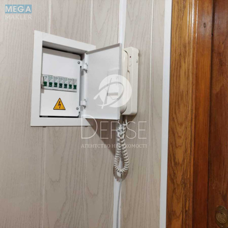 Продаж 2 кімнатної квартири (47/20/15), 9 пов. 9 пов. будинку, <a class="location-link" href="/kiev/" title="Недвижимость Київ">Київ</a>, <a class="location-link" href="/kiev/dneprovskij/" title="Недвижимость Дніпровський район">Дніпровський р-н</a>, Верховної Ради бульв., 8/20 (изображение 18)