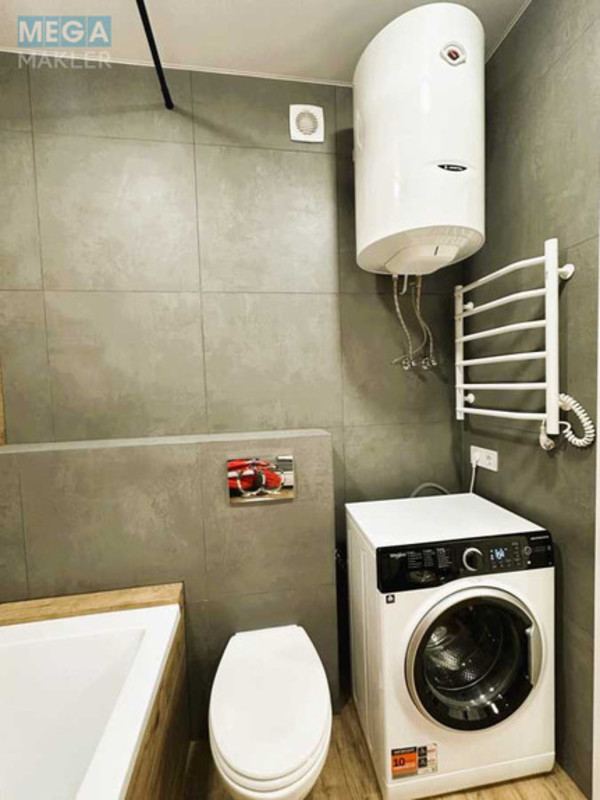 Оренда 1 кімнатної квартири, <a class="location-link" href="/kiev/" title="Недвижимость Київ">Київ</a>, <a class="location-link" href="/kiev/goloseevskij/" title="Недвижимость Голосіївський район">Голосіївський р-н</a>, Практична вул., 42 (изображение 8)