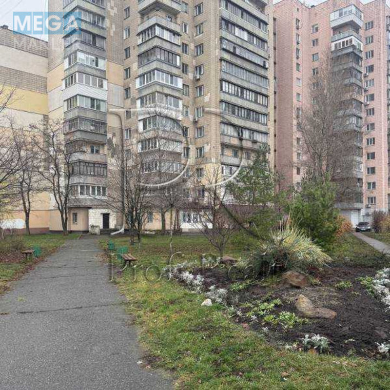 Продаж 3 кімнатної квартири (70/40/8), 2 пов. 14 пов. будинку, <a class="location-link" href="/kiev/" title="Недвижимость Київ">Київ</a>, <a class="location-link" href="/kiev/dneprovskij/" title="Недвижимость Дніпровський район">Дніпровський р-н</a>, Перова бульвар, 56 (изображение 17)