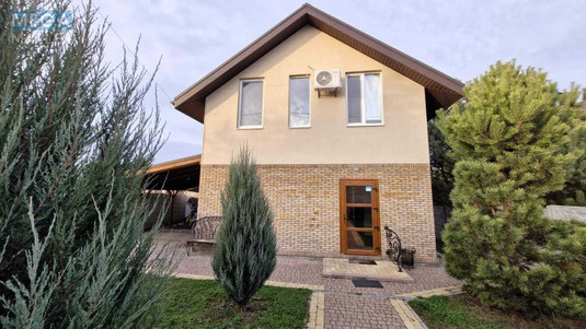 Продаж дома, 2&nbsp;поверху, 107&nbsp;кв.м, 4&nbsp;кімнати, ділянка 7,50&nbsp;соток, <a class="location-link" href="/danilovka-selo-kv/" title="Недвижимость Данилівка">Данилівка</a>, Н. Верещак (изображение 2)