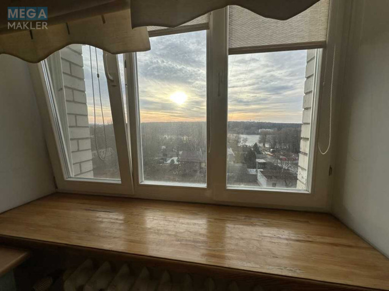 Оренда 2 кімнатної квартири, <a class="location-link" href="/kiev/" title="Недвижимость Київ">Київ</a>, <a class="location-link" href="/kiev/svyatoshinskij/" title="Недвижимость Святошинський район">Святошинський р-н</a>, Верховинна вул., 91 (изображение 2)