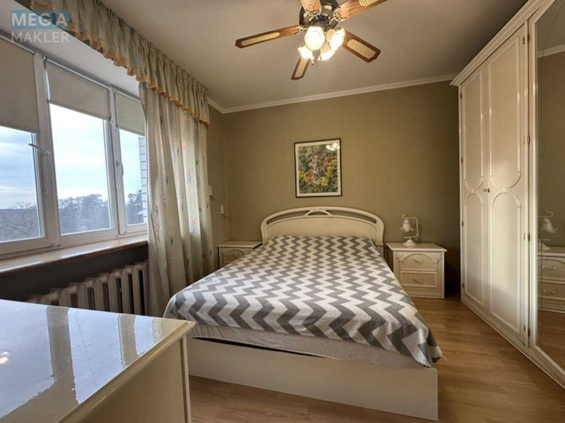 Оренда 2 кімнатної квартири, <a class="location-link" href="/kiev/" title="Недвижимость Київ">Київ</a>, <a class="location-link" href="/kiev/svyatoshinskij/" title="Недвижимость Святошинський район">Святошинський р-н</a>, Верховинна вул., 91 (изображение 9)