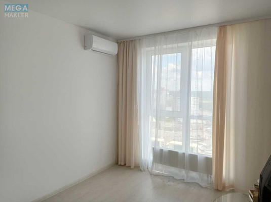 Оренда 1 кімнатної квартири, <a class="location-link" href="/kiev/" title="Недвижимость Київ">Київ</a>, <a class="location-link" href="/kiev/darnickij/" title="Недвижимость Дарницький район">Дарницький р-н</a>, Ревуцького вул., 40в (изображение 8)