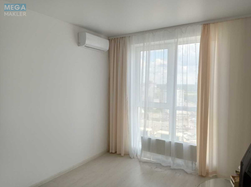 Оренда 1 кімнатної квартири, <a class="location-link" href="/kiev/" title="Недвижимость Київ">Київ</a>, <a class="location-link" href="/kiev/darnickij/" title="Недвижимость Дарницький район">Дарницький р-н</a>, Ревуцького вул., 40в (изображение 8)