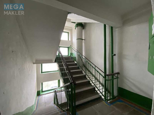 Продаж 2 кімнатної квартири (27/?/8), 3 пов. 5 пов. будинку, <a class="location-link" href="/korostyshev/" title="Недвижимость Коростишів">Коростишів</a>, Лариси Мучник, 10а (изображение 4)