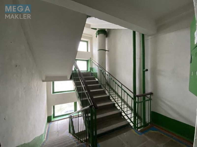 Продаж 2 кімнатної квартири (27/?/8), 3 пов. 5 пов. будинку, <a class="location-link" href="/korostyshev/" title="Недвижимость Коростишів">Коростишів</a>, Лариси Мучник, 10а (изображение 4)