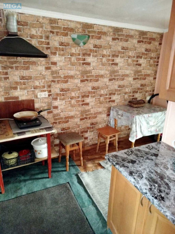 Оренда дома, <a class="location-link" href="/kiev/" title="Недвижимость Київ">Київ</a>, <a class="location-link" href="/kiev/svyatoshinskij/" title="Недвижимость Святошинський район">Святошинський р-н</a>, Зодчих ул. (изображение 3)