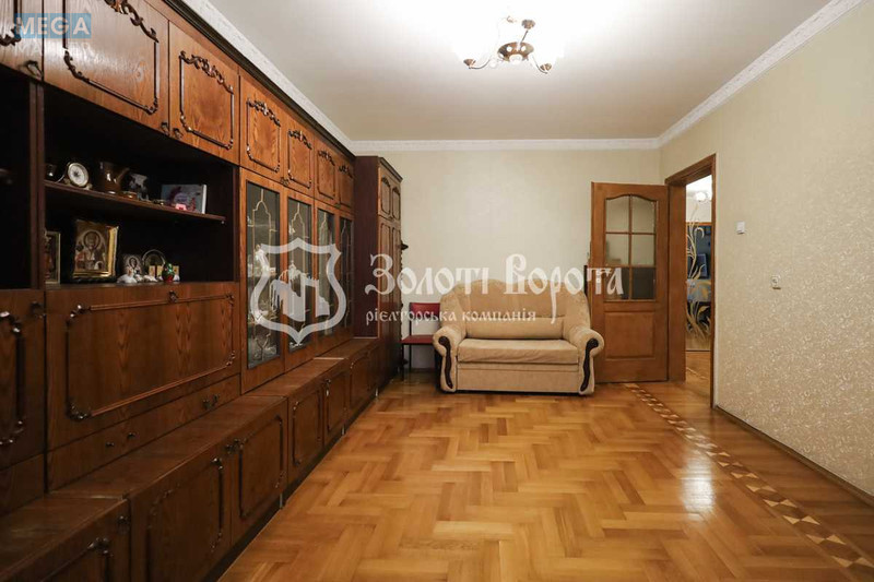 Продаж 3 кімнатної квартири (74/42/8,1), 13 пов. 13 пов. будинку, <a class="location-link" href="/kiev/" title="Недвижимость Київ">Київ</a>, <a class="location-link" href="/kiev/darnickij/" title="Недвижимость Дарницький район">Дарницький р-н</a>, Ревуцького вул., 13 (изображение 3)