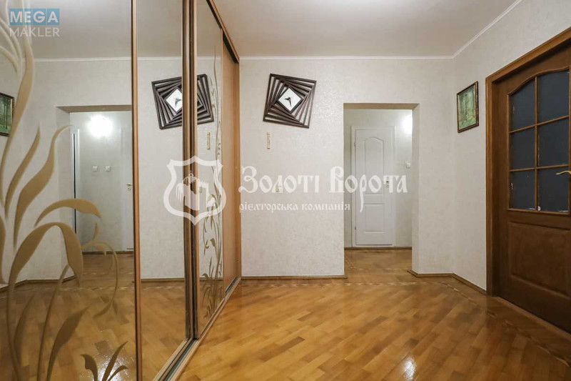 Продаж 3 кімнатної квартири (74/42/8,1), 13 пов. 13 пов. будинку, <a class="location-link" href="/kiev/" title="Недвижимость Київ">Київ</a>, <a class="location-link" href="/kiev/darnickij/" title="Недвижимость Дарницький район">Дарницький р-н</a>, Ревуцького вул., 13 (изображение 16)