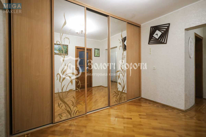 Продаж 3 кімнатної квартири (74/42/8,1), 13 пов. 13 пов. будинку, <a class="location-link" href="/kiev/" title="Недвижимость Київ">Київ</a>, <a class="location-link" href="/kiev/darnickij/" title="Недвижимость Дарницький район">Дарницький р-н</a>, Ревуцького вул., 13 (изображение 17)