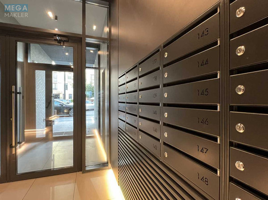 Продаж 2 кімнатної квартири (78/26,1/30), 4 пов. 9 пов. будинку, <a class="location-link" href="/kiev/" title="Недвижимость Київ">Київ</a>, <a class="location-link" href="/kiev/shevchenkovskij/" title="Недвижимость Шевченківський район">Шевченківський р-н</a>, Салютная ул., 2 (изображение 4)