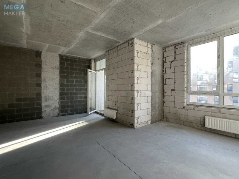 Продаж 2 кімнатної квартири (78/26,1/30), 4 пов. 9 пов. будинку, <a class="location-link" href="/kiev/" title="Недвижимость Київ">Київ</a>, <a class="location-link" href="/kiev/shevchenkovskij/" title="Недвижимость Шевченківський район">Шевченківський р-н</a>, Салютная ул., 2 (изображение 6)